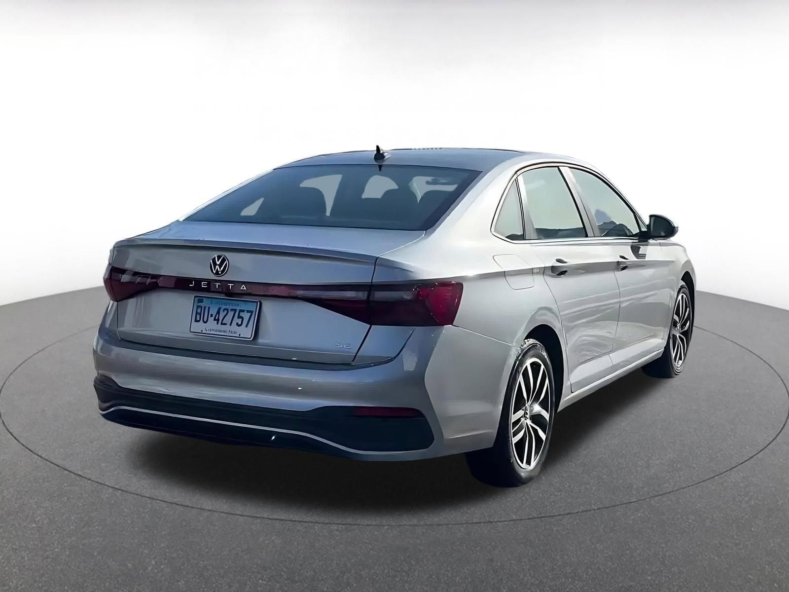 Thumbnail: 2025 Volkswagen Jetta - 14