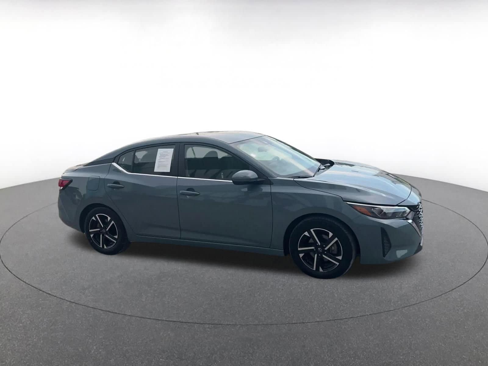 Thumbnail: 2024 Nissan Sentra - 2
