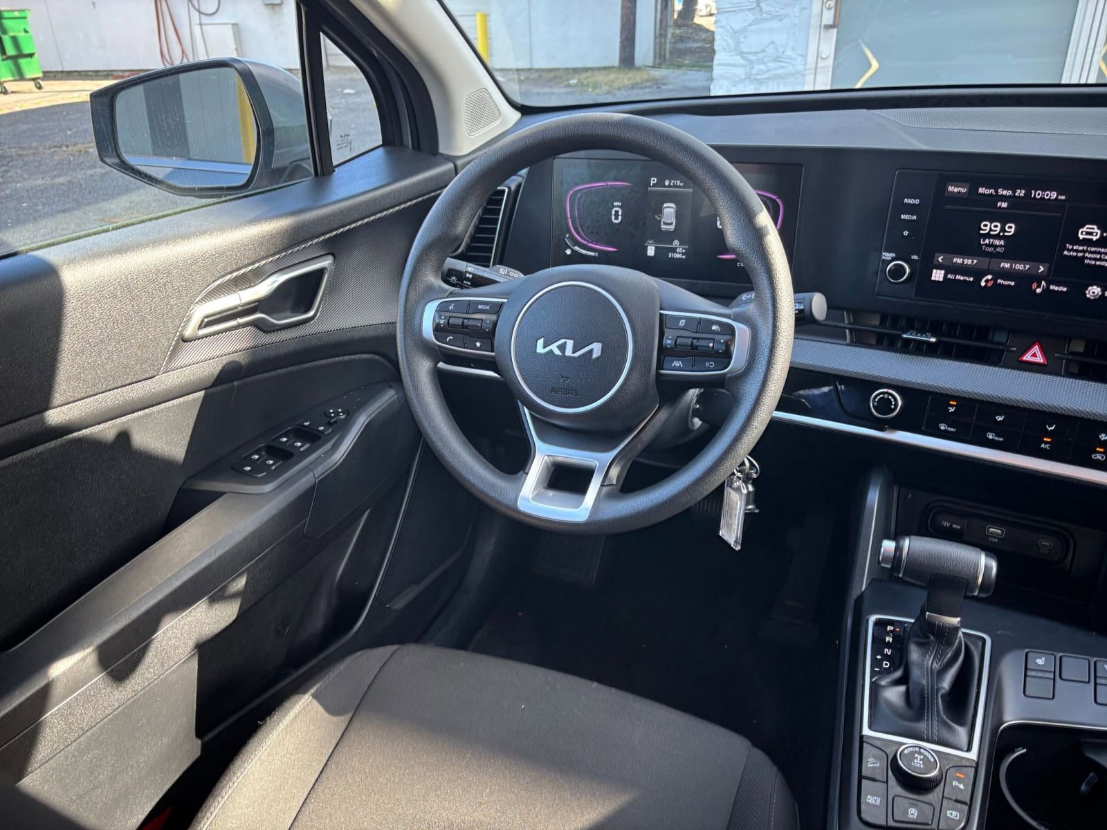 Thumbnail: 2024 Kia Sportage - 31