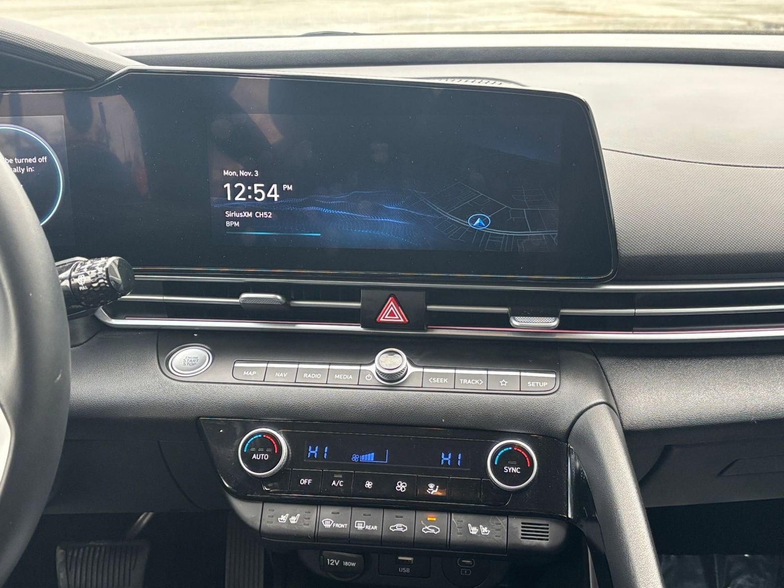 Thumbnail: 2025 Hyundai Elantra - 18