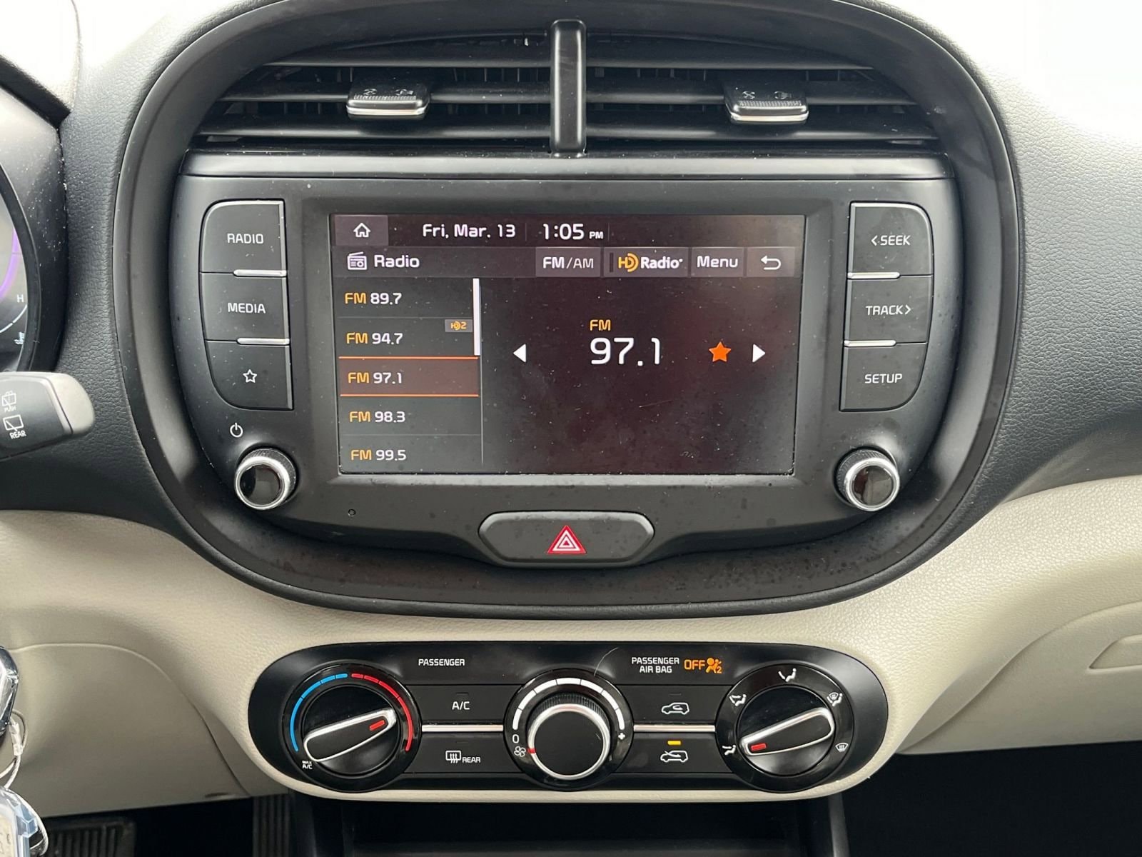 Thumbnail: 2025 Kia Soul - 17