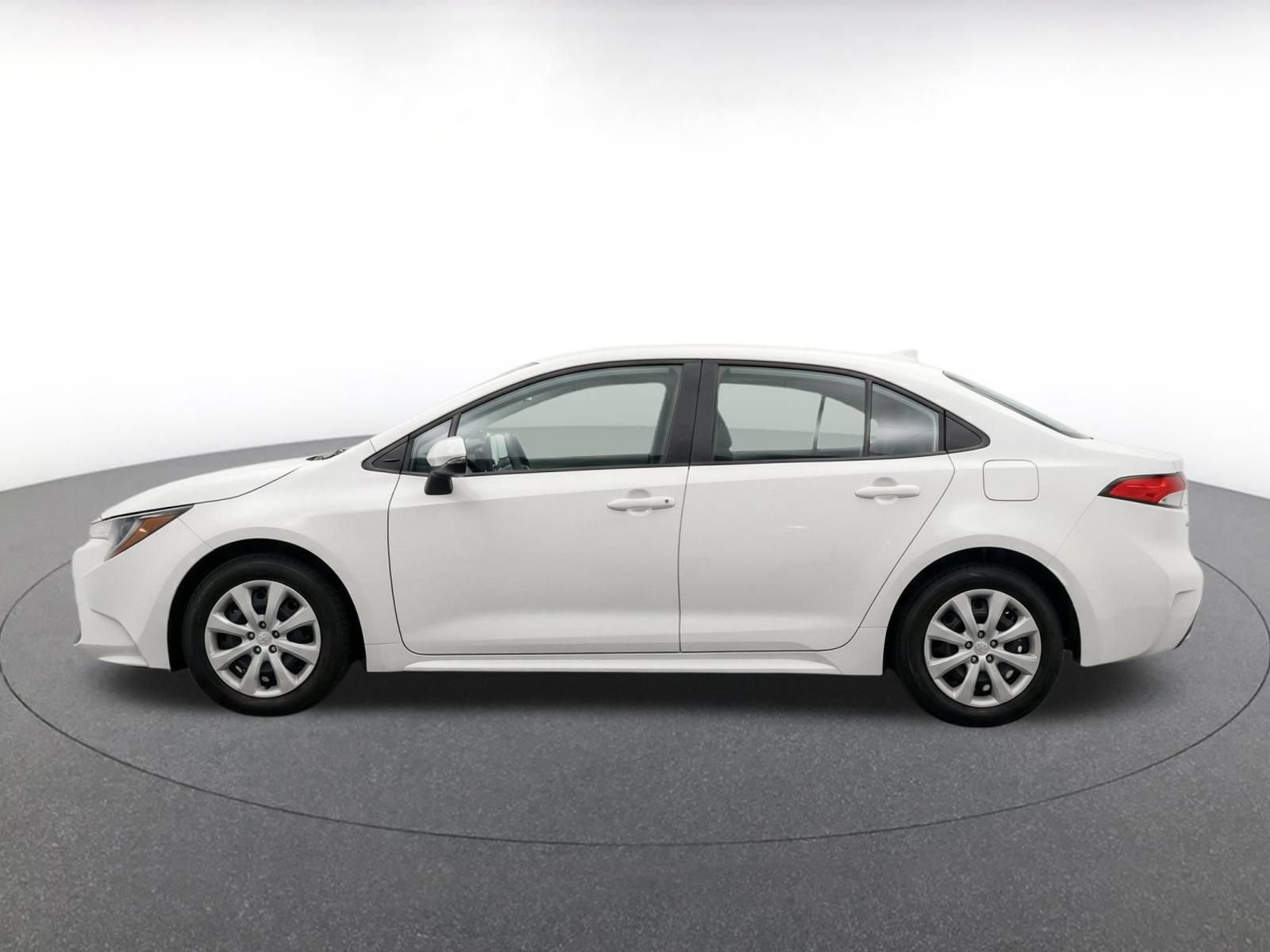 Thumbnail: 2025 Toyota Corolla - 4