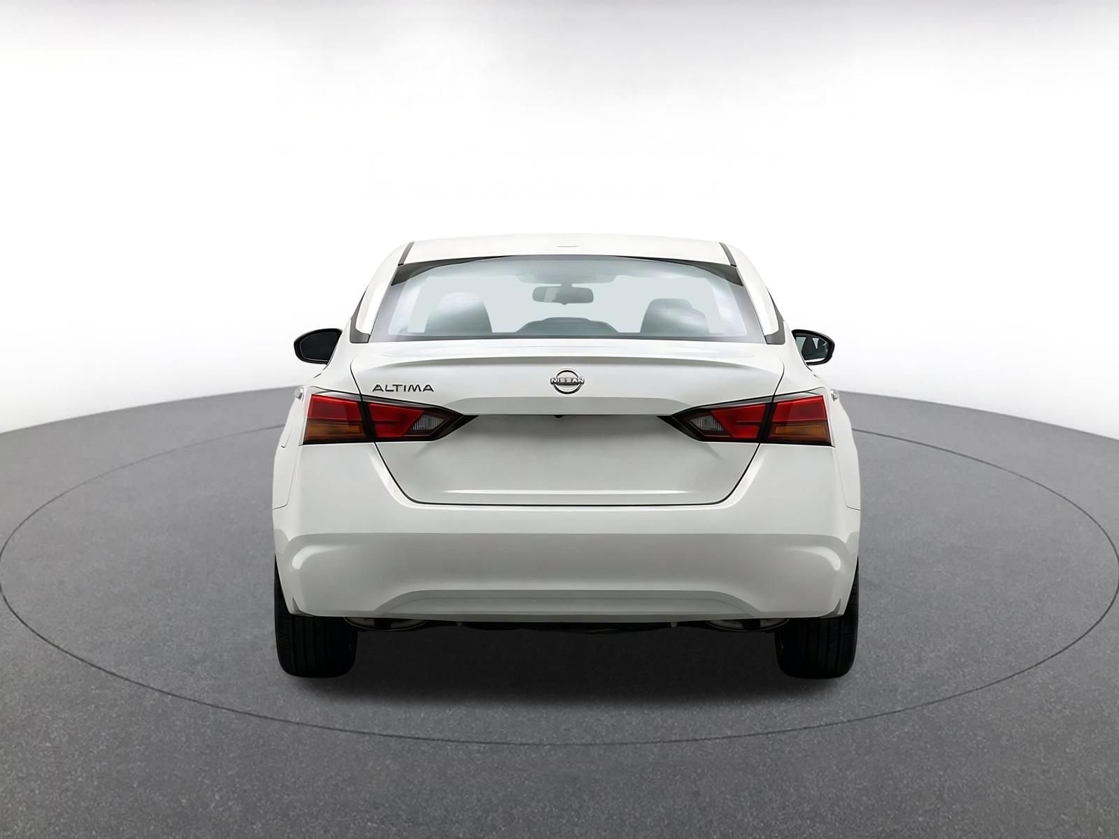 Thumbnail: 2025 Nissan Altima - 8