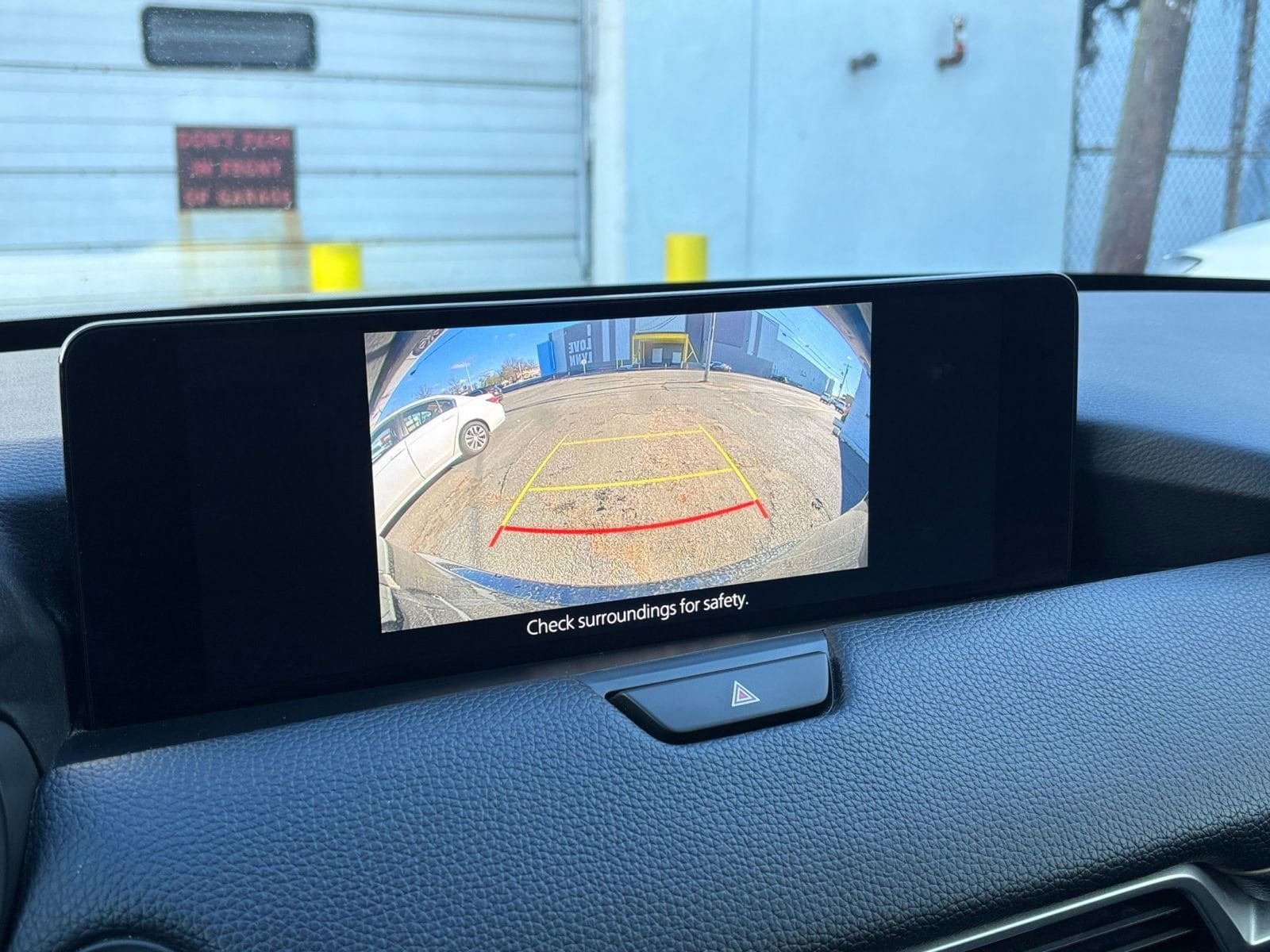 Thumbnail: 2025 Mazda CX-70 - 17