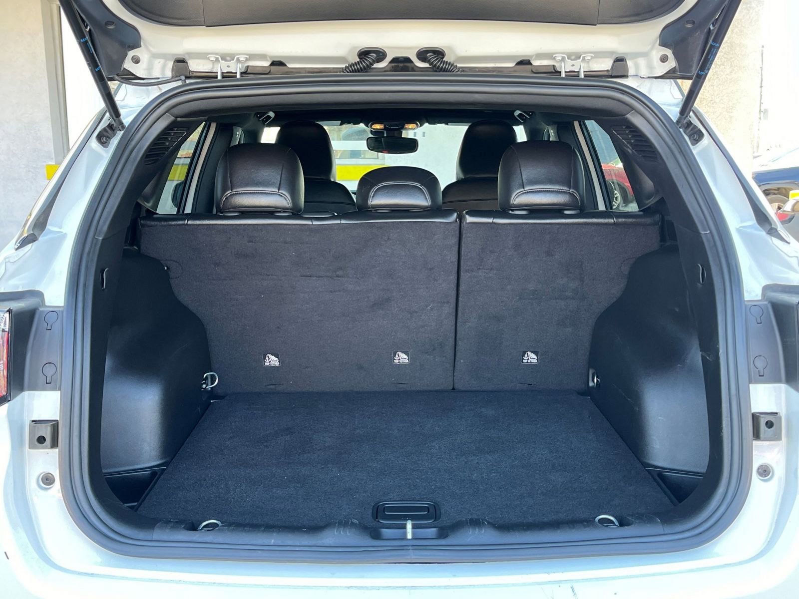 Thumbnail: 2025 Jeep Compass - 31