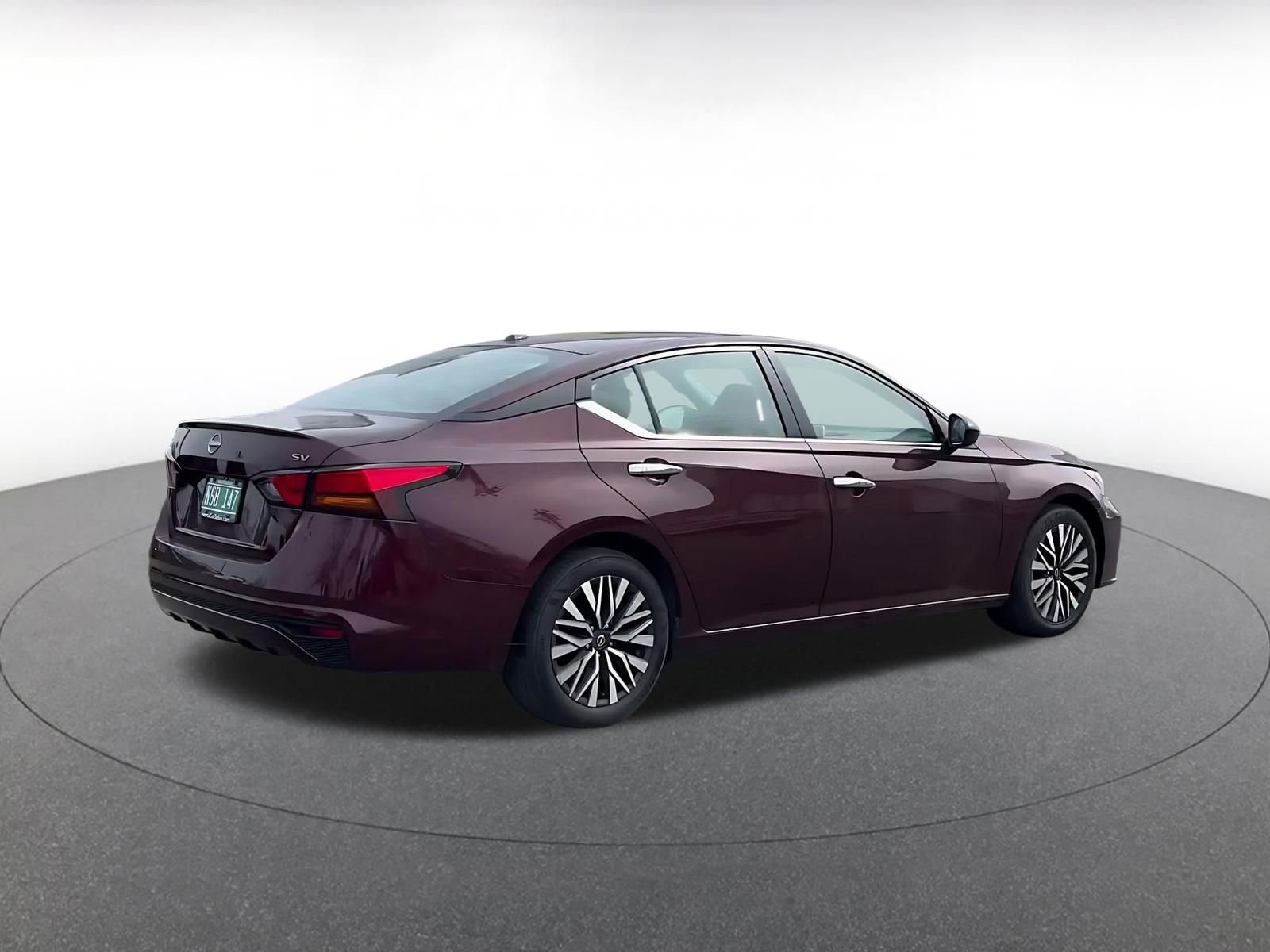 Thumbnail: 2024 Nissan Altima - 14