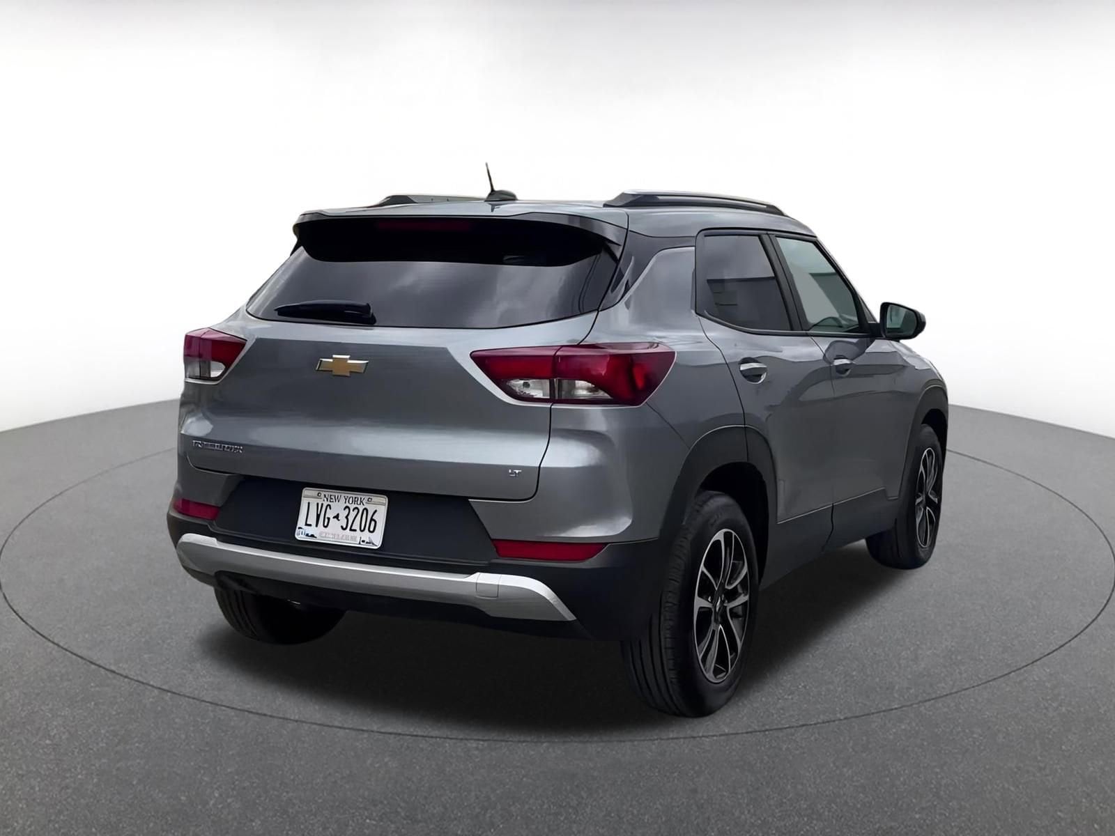 Thumbnail: 2025 Chevrolet TrailBlazer - 14