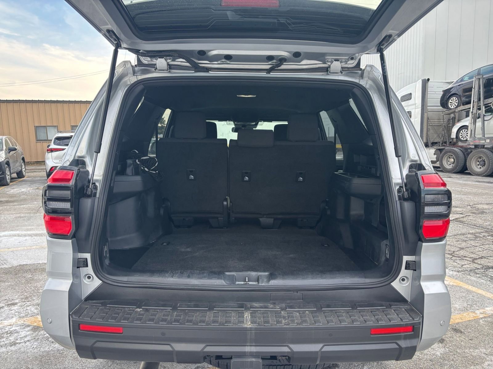 Thumbnail: 2025 Toyota 4Runner - 27