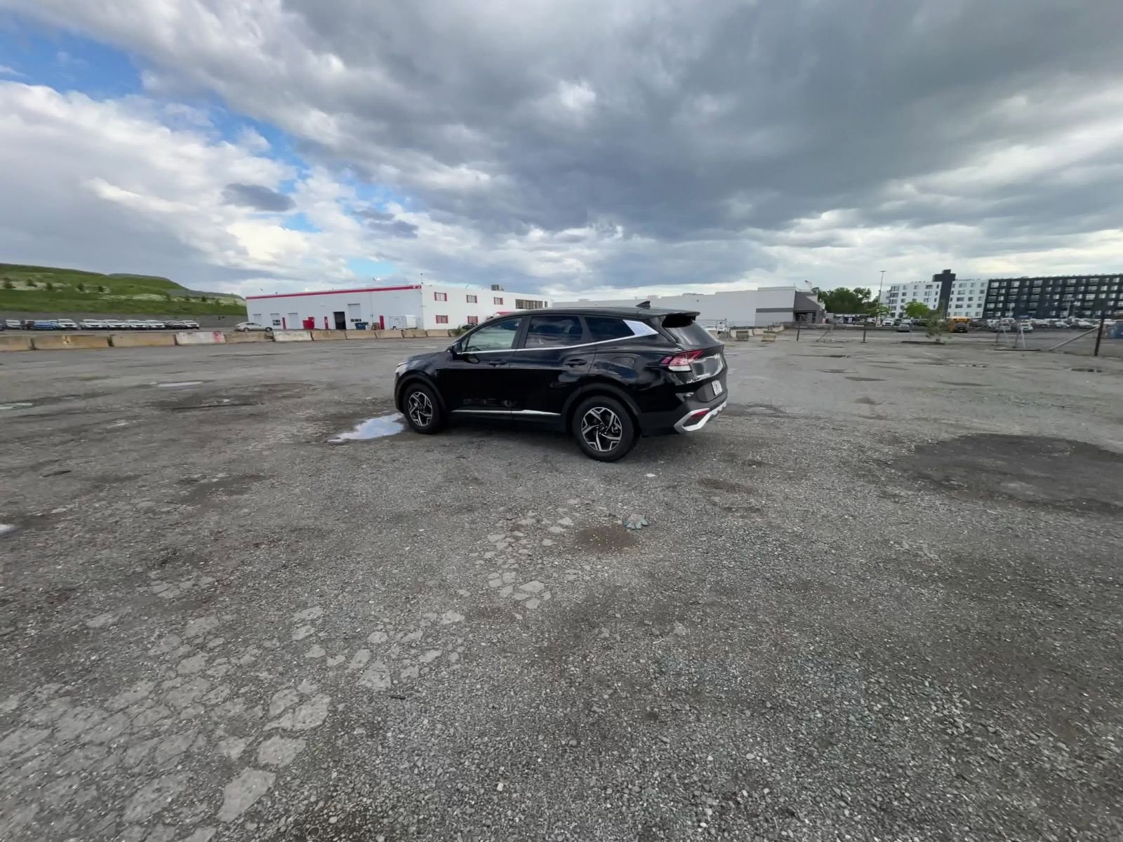 Thumbnail: 2025 Kia Sportage - 16