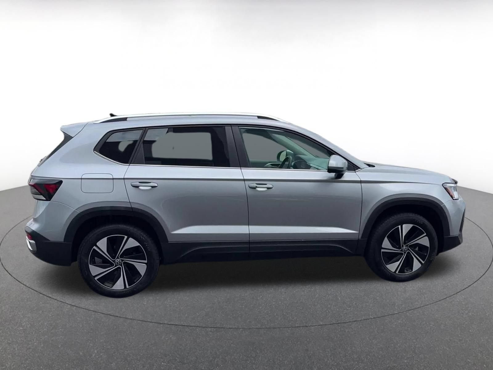 Thumbnail: 2026 Volkswagen Taos - 16