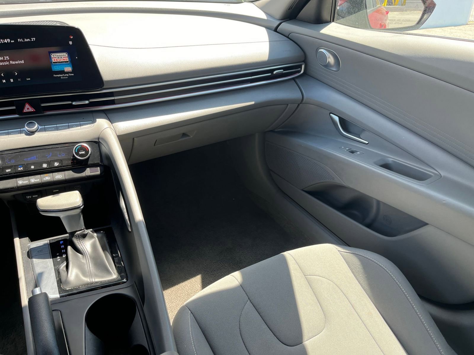 Thumbnail: 2024 Hyundai Elantra - 31