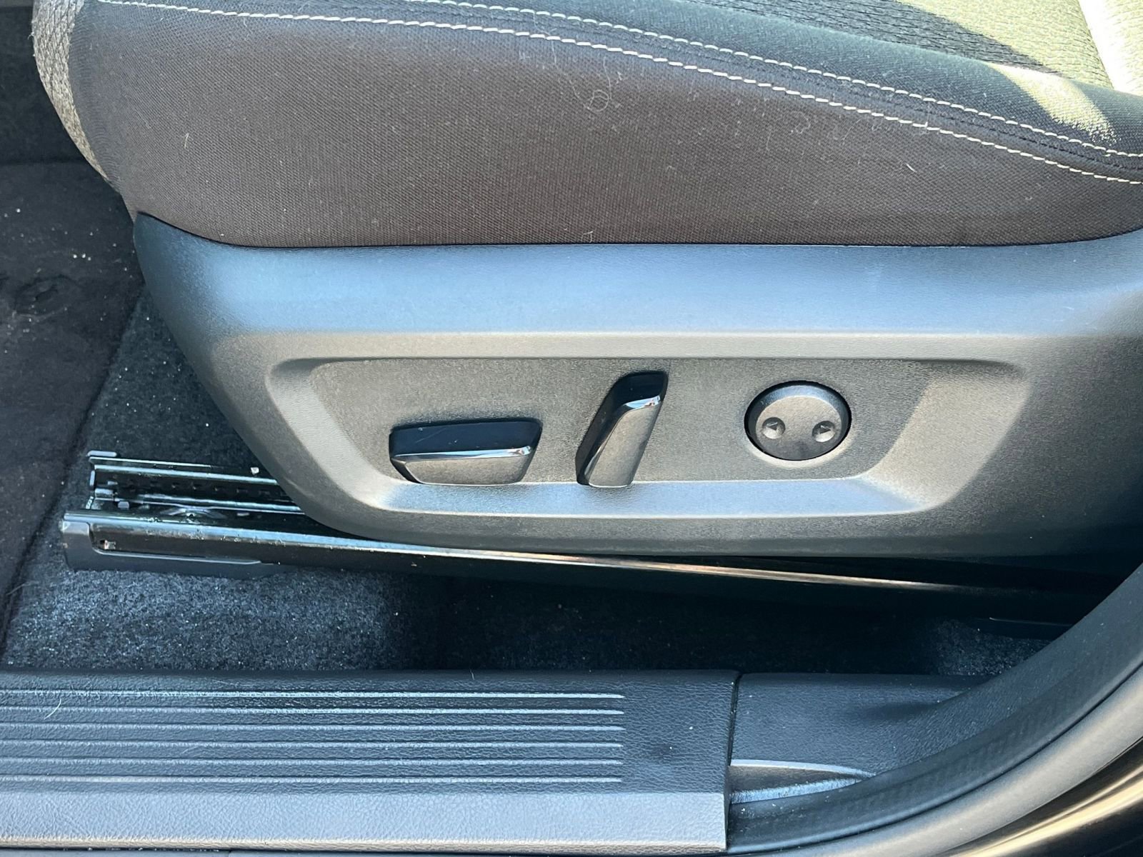 Thumbnail: 2025 Nissan Rogue - 21