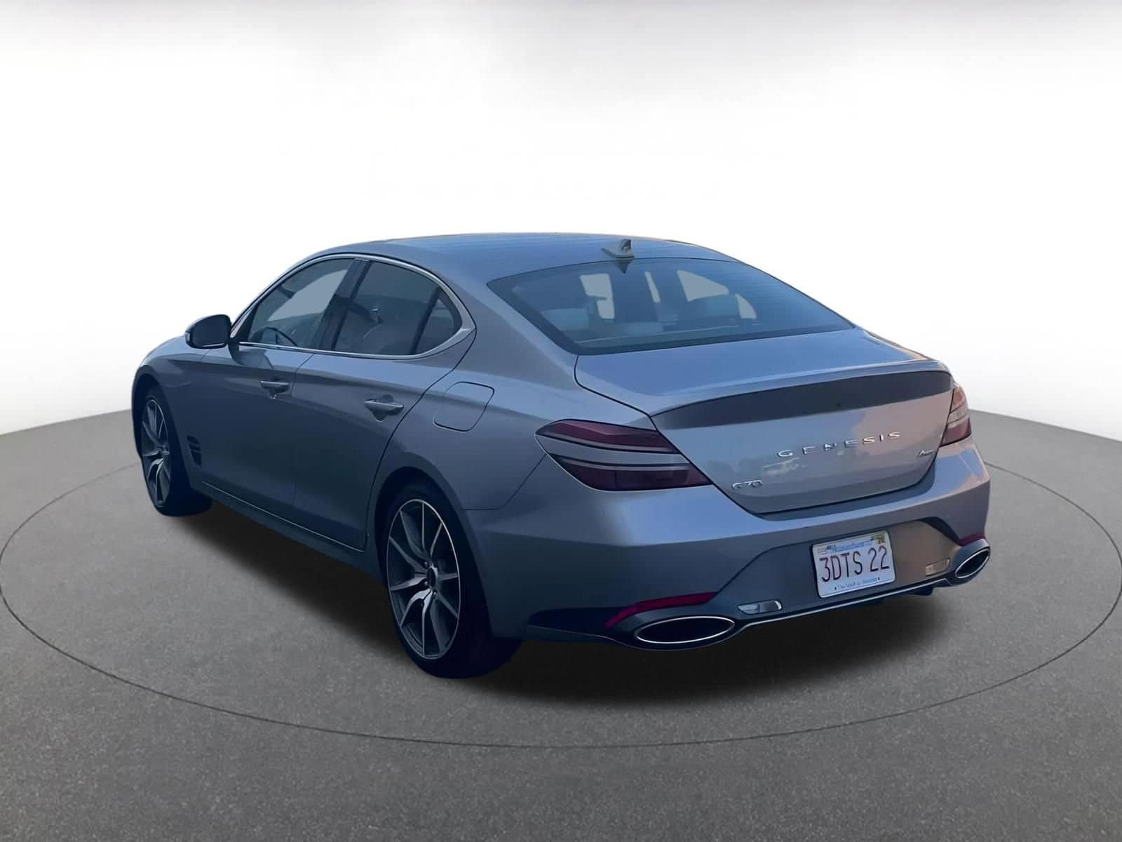 Thumbnail: 2024 Genesis G70 - 11