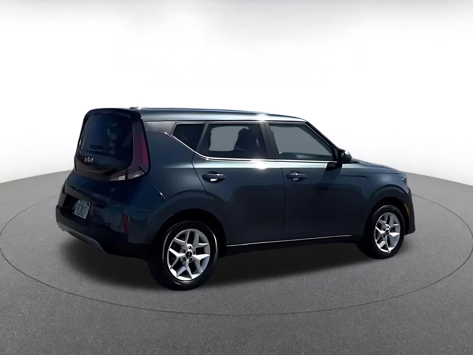 Thumbnail: 2025 Kia Soul - 10