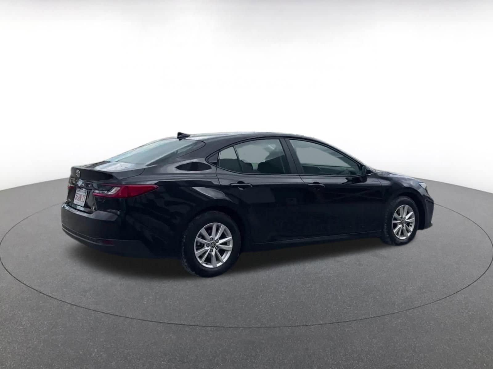 Thumbnail: 2025 Toyota Camry - 15