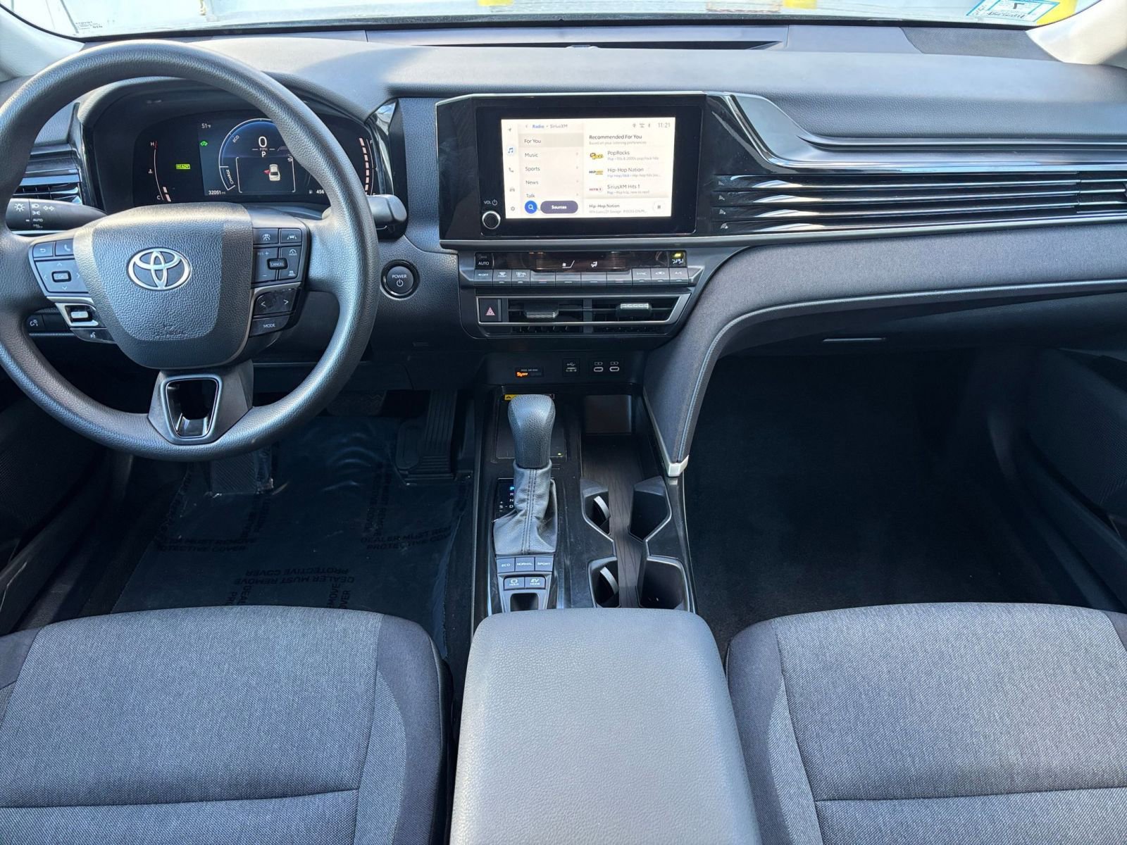 Thumbnail: 2025 Toyota Camry - 29