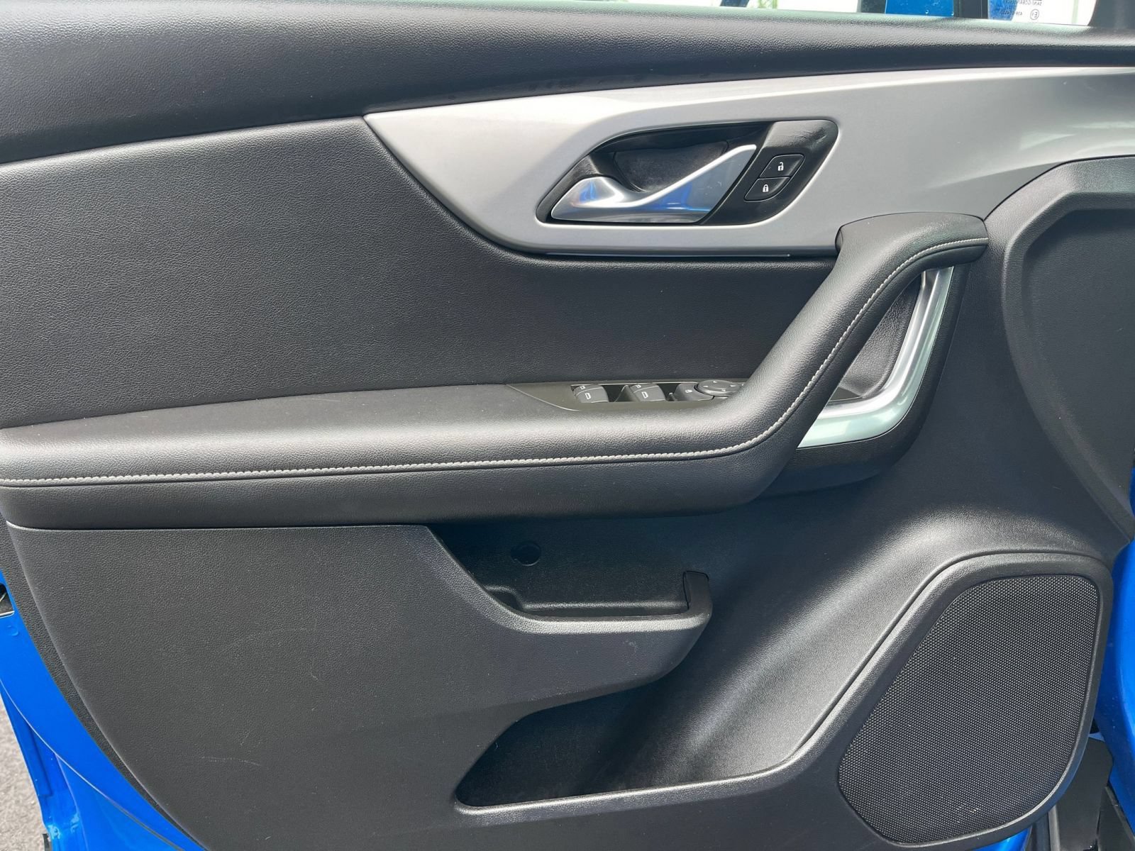 Thumbnail: 2025 Chevrolet Blazer - 18