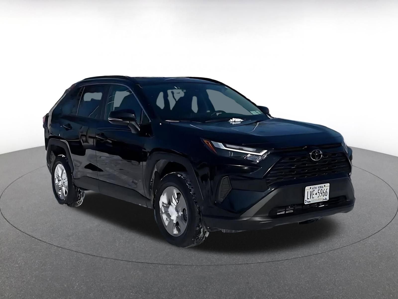 Thumbnail: 2025 Toyota RAV4 - 2