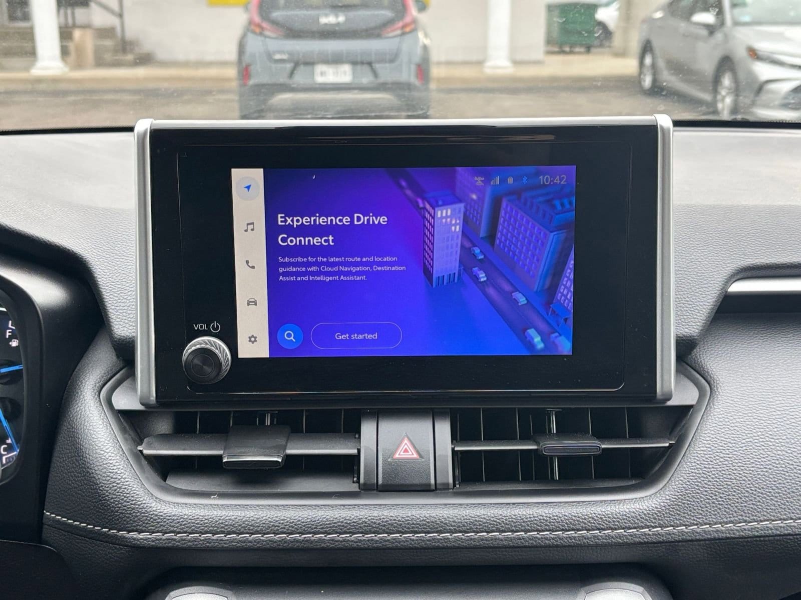 Thumbnail: 2025 Toyota RAV4 - 18