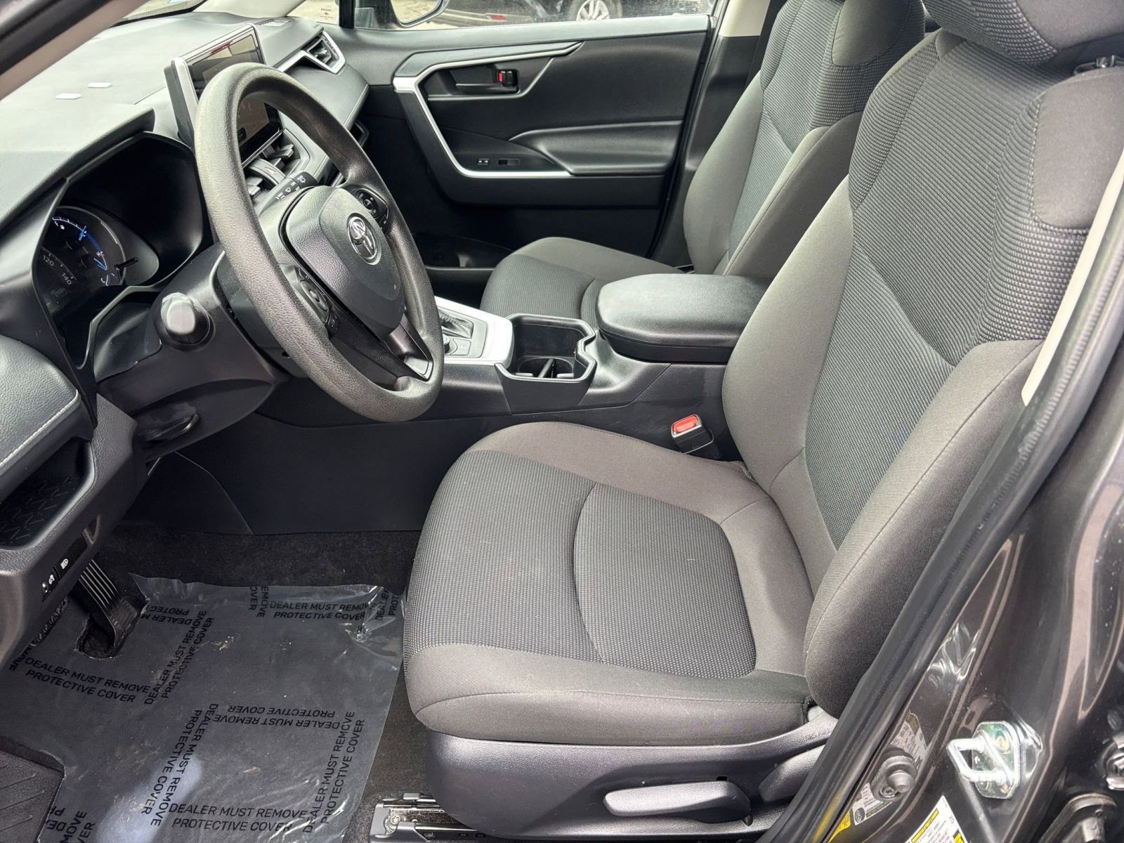 Thumbnail: 2025 Toyota RAV4 - 23