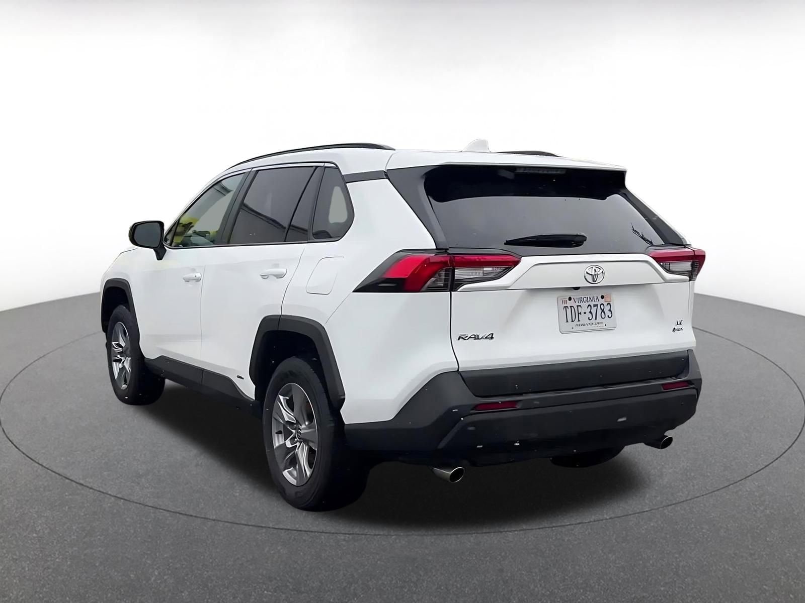 Thumbnail: 2025 Toyota RAV4 - 11