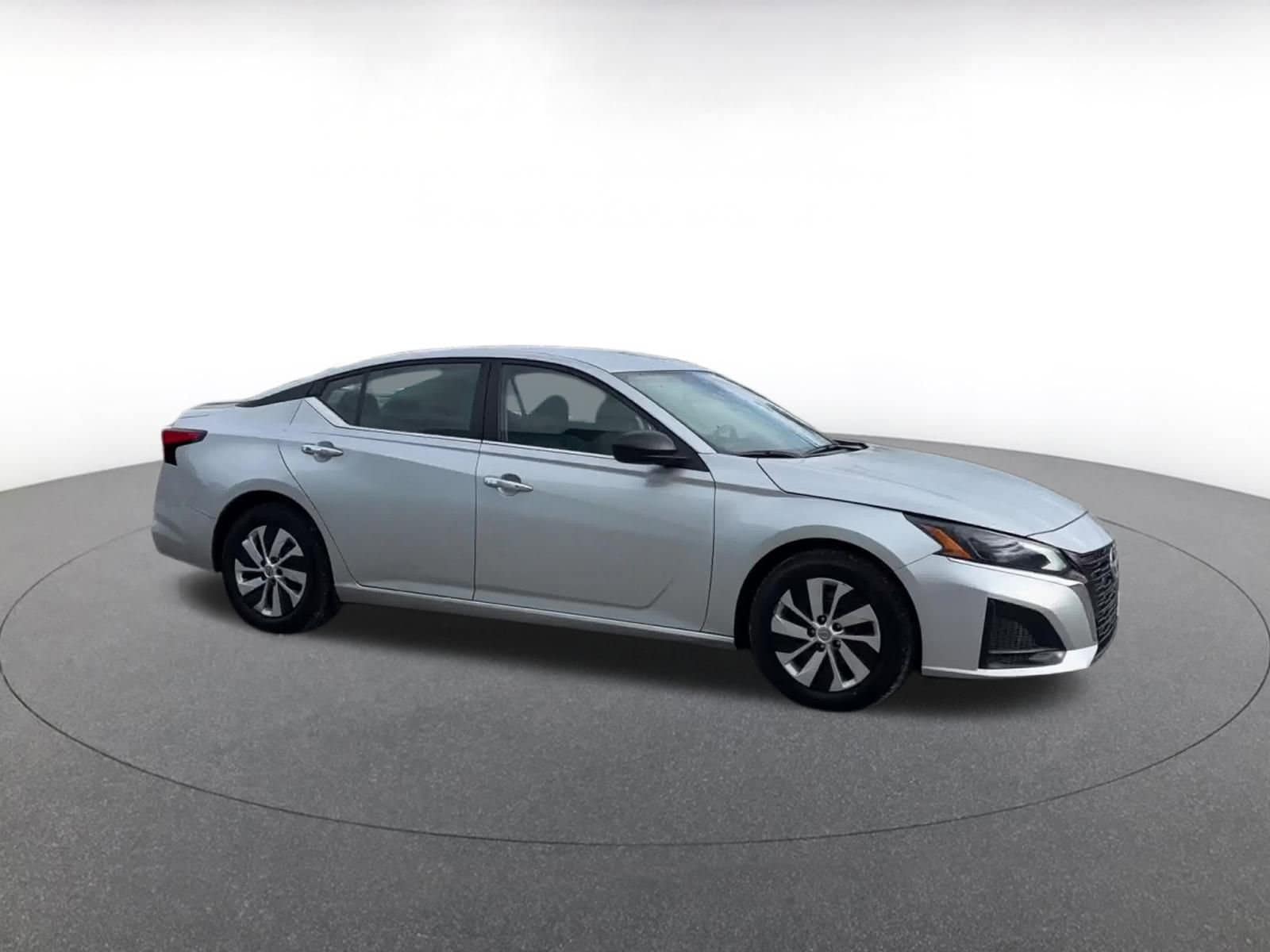 Thumbnail: 2024 Nissan Altima - 2