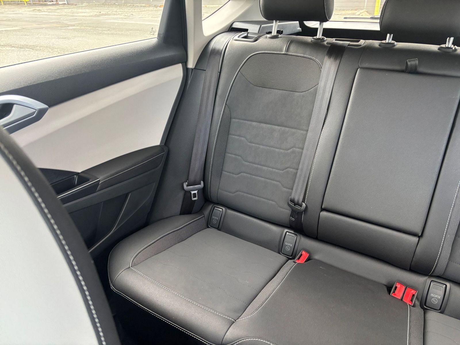 Thumbnail: 2025 Volkswagen Taos - 35