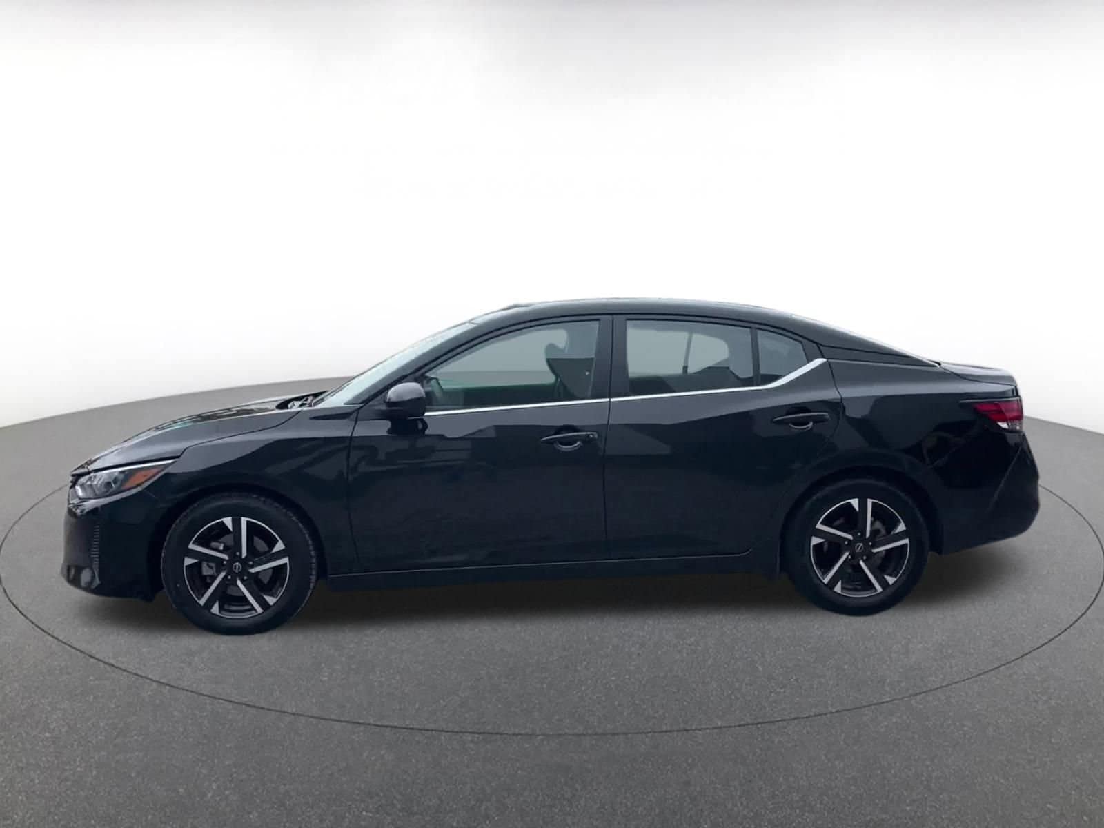 Thumbnail: 2024 Nissan Sentra - 9