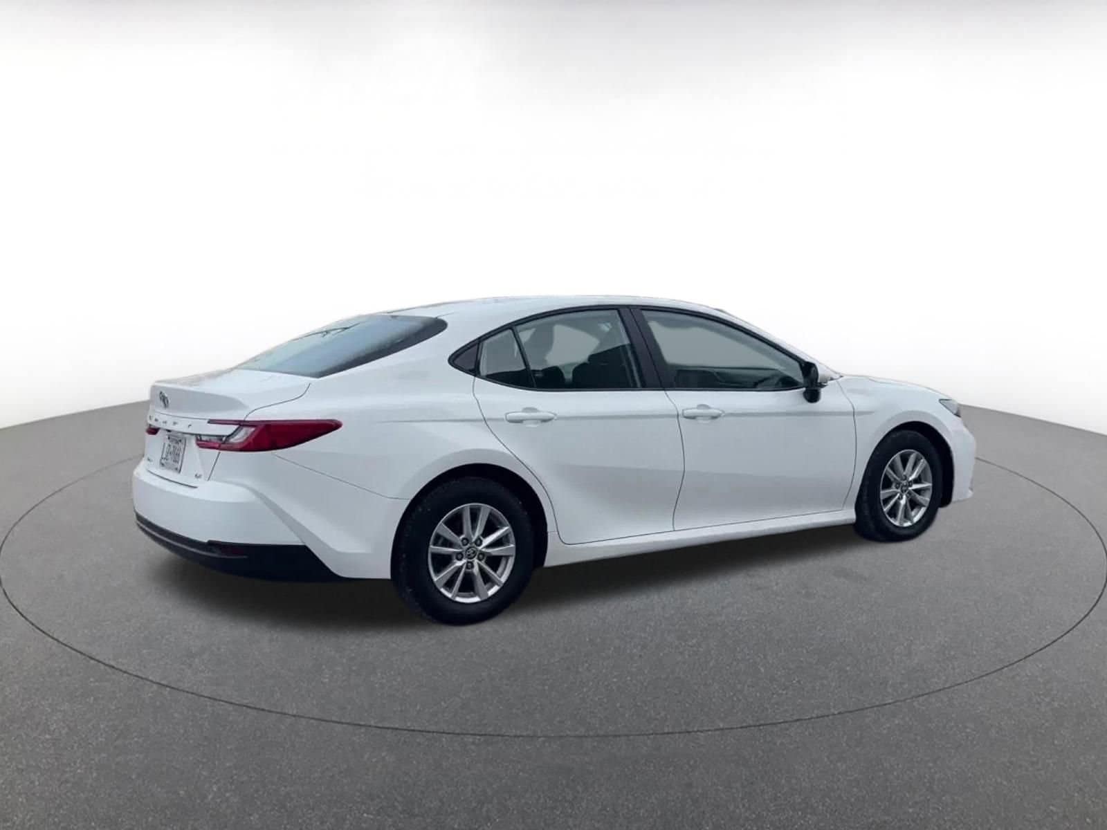 Thumbnail: 2025 Toyota Camry - 15