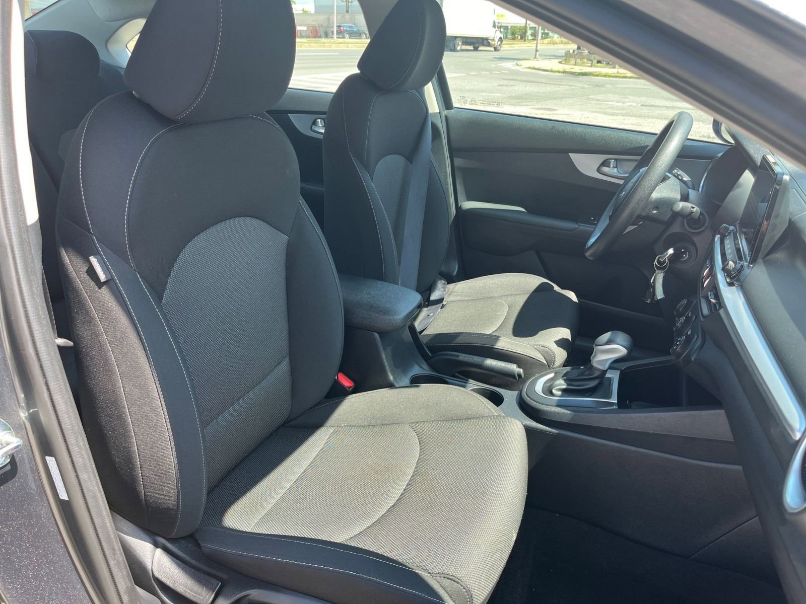 Thumbnail: 2024 Kia Forte - 35