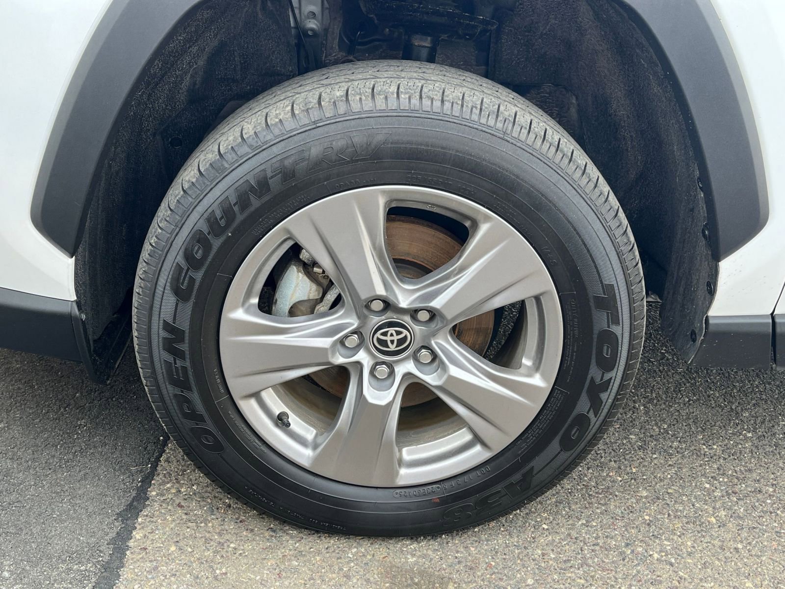 Thumbnail: 2025 Toyota RAV4 - 27