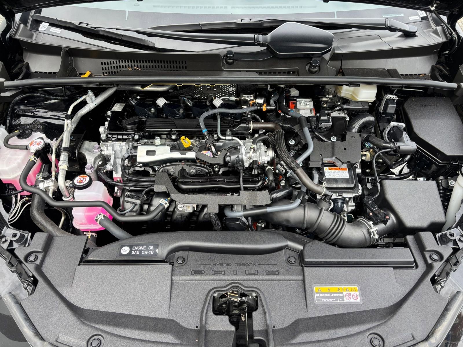 Thumbnail: 2025 Toyota Prius - 28