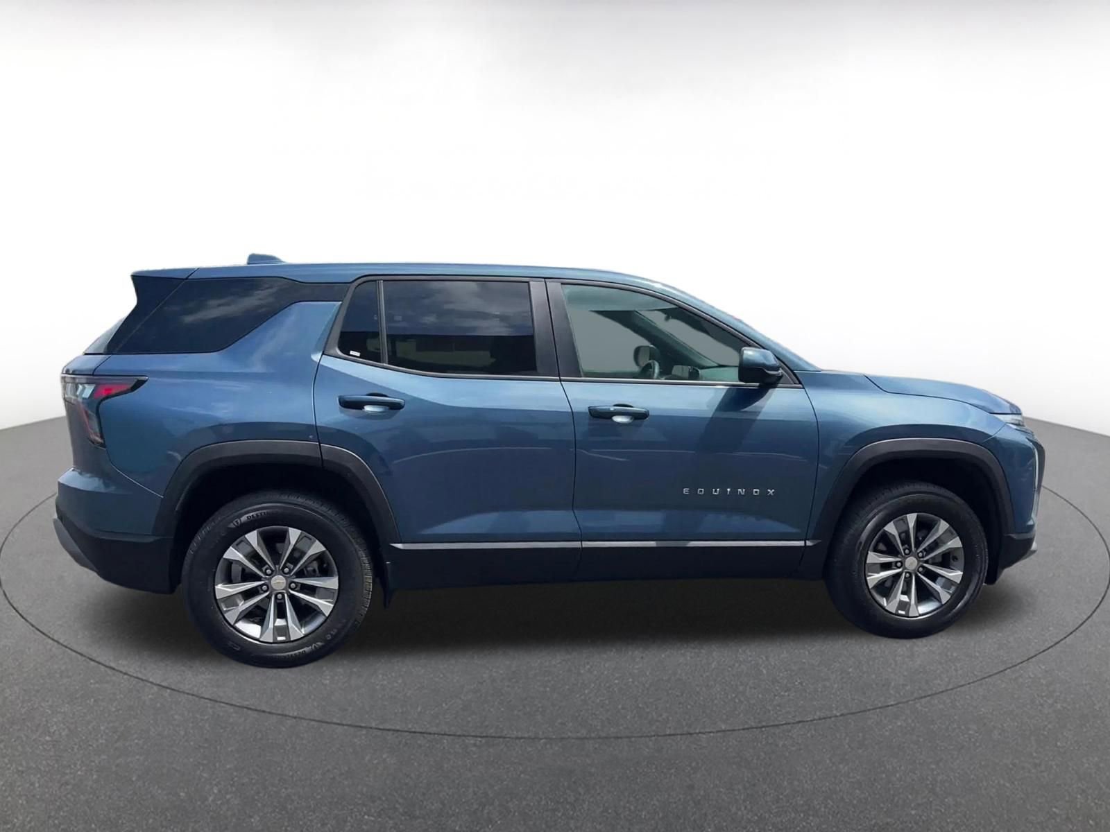 Thumbnail: 2025 Chevrolet Equinox - 15