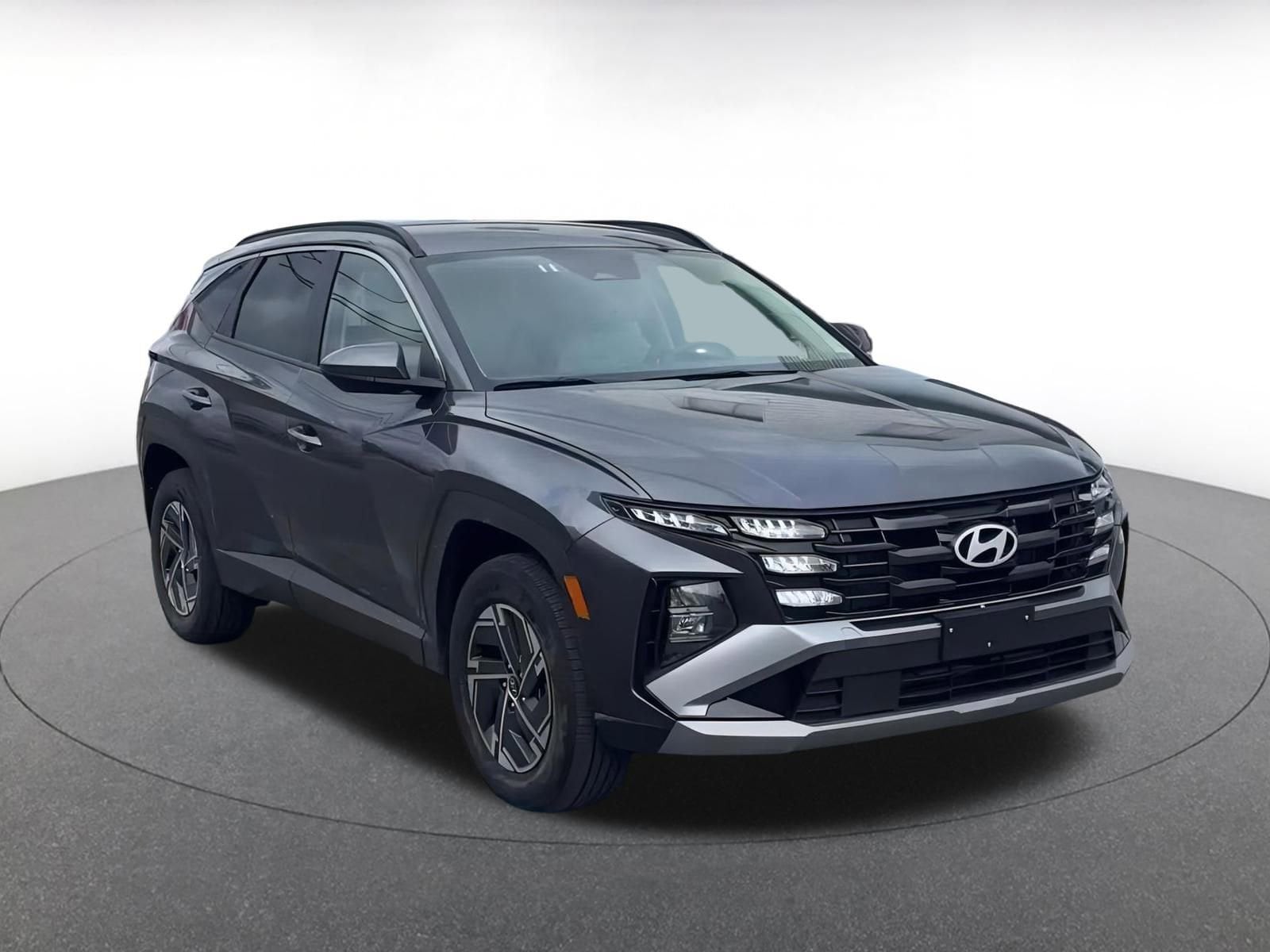 Thumbnail: 2025 Hyundai Tucson - 3