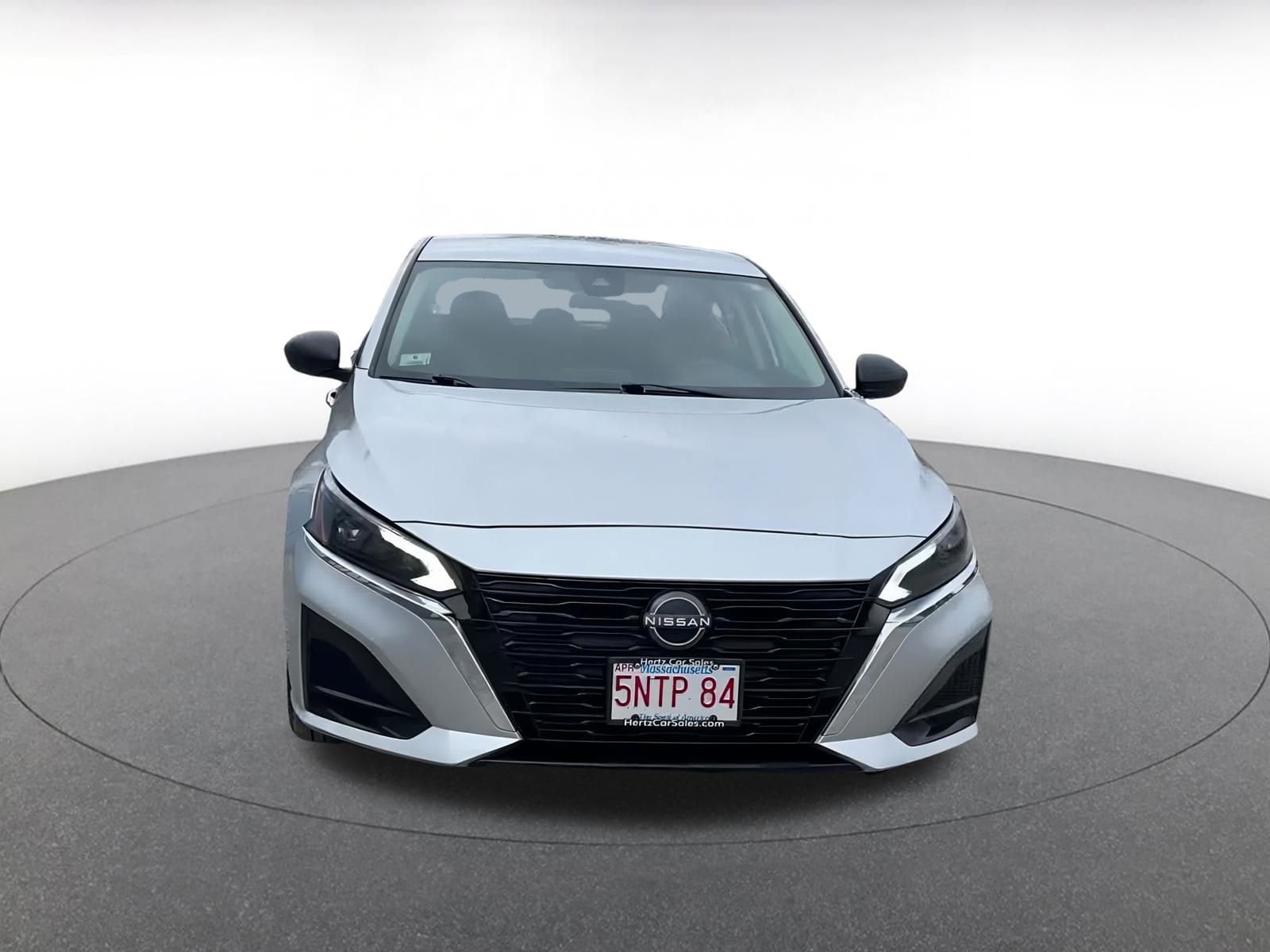 Thumbnail: 2024 Nissan Altima - 4