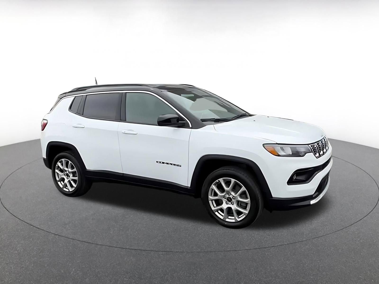 Thumbnail: 2025 Jeep Compass - 2