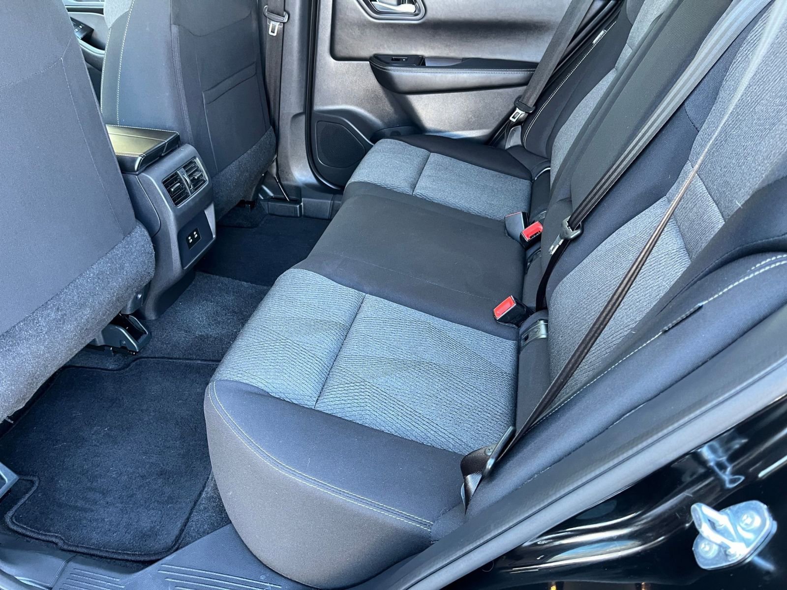 Thumbnail: 2025 Nissan Rogue - 25