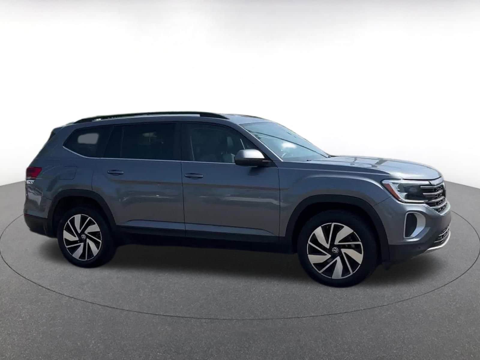 Thumbnail: 2024 Volkswagen Atlas - 16