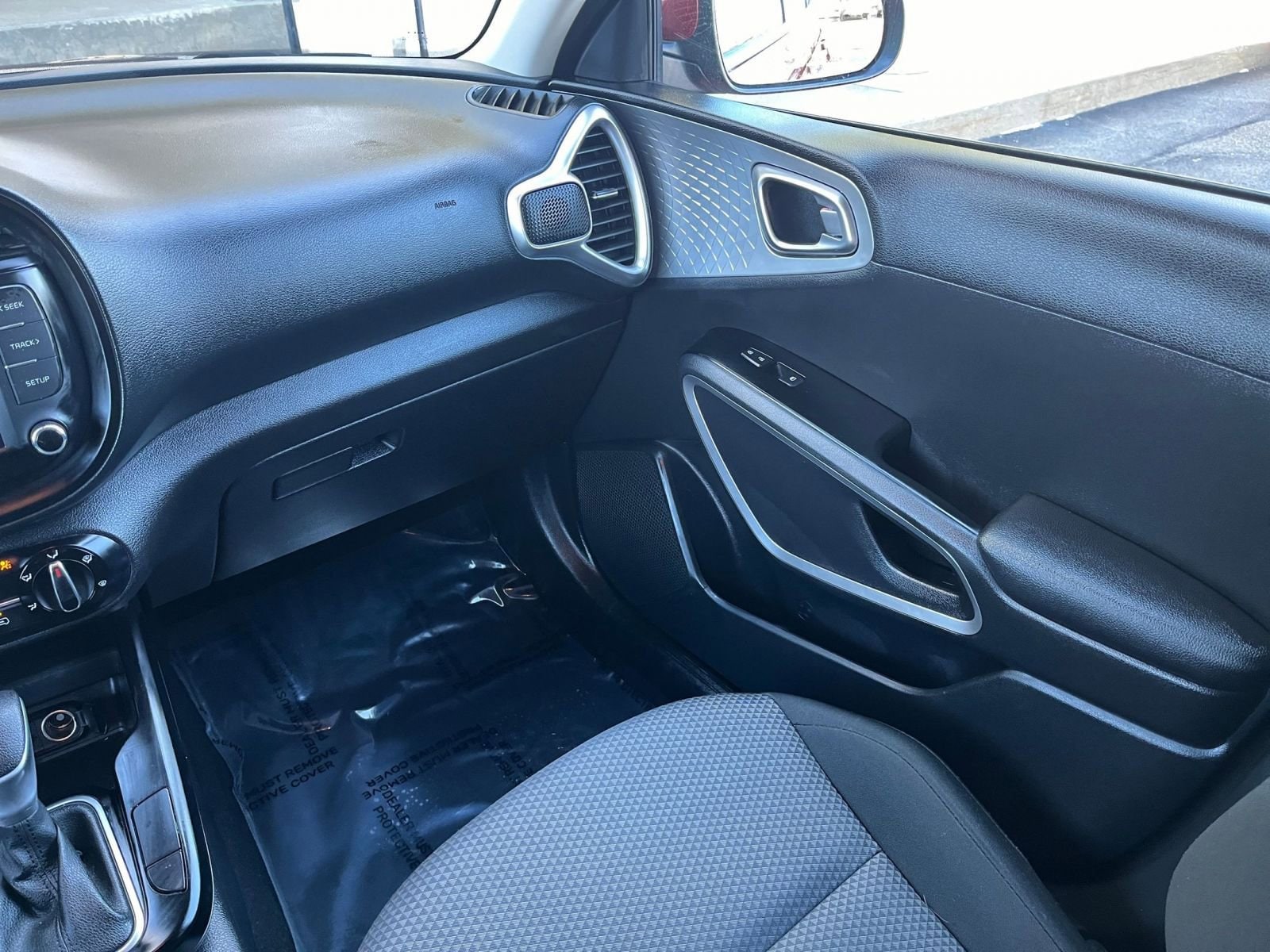 Thumbnail: 2025 Kia Soul - 31