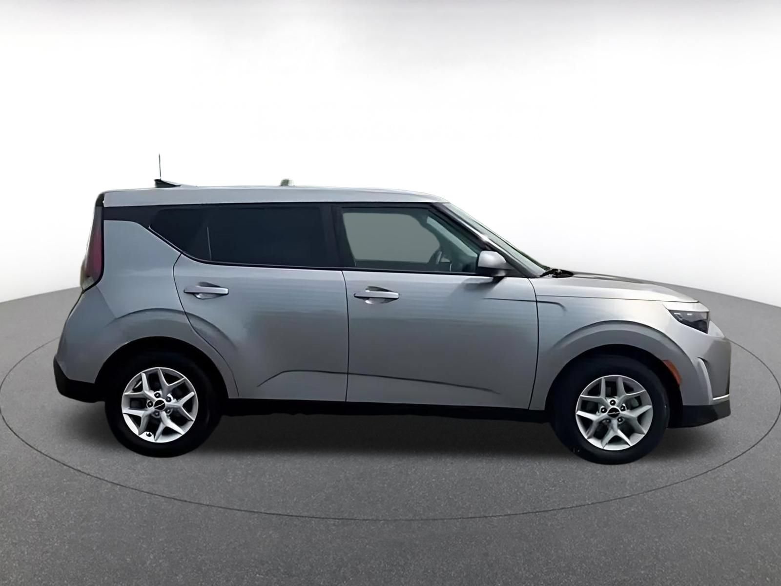 Thumbnail: 2025 Kia Soul - 15