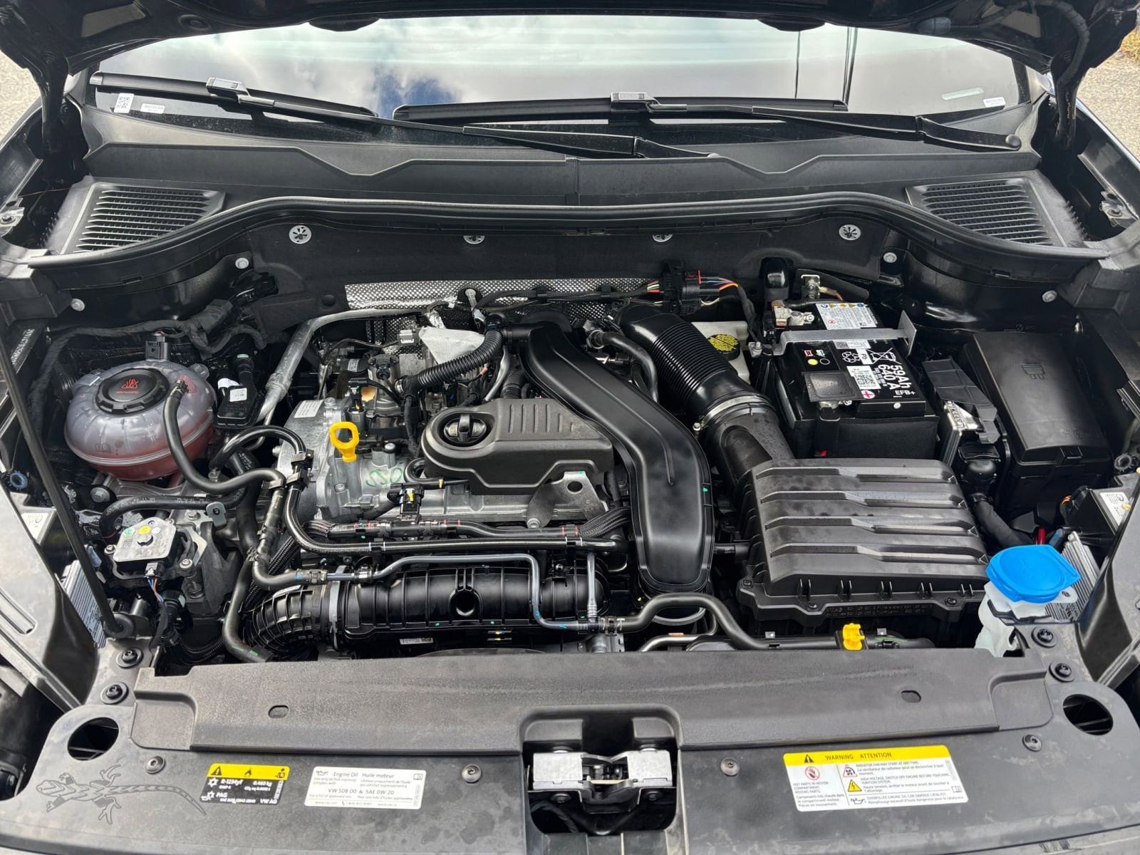 Thumbnail: 2025 Volkswagen Taos - 28