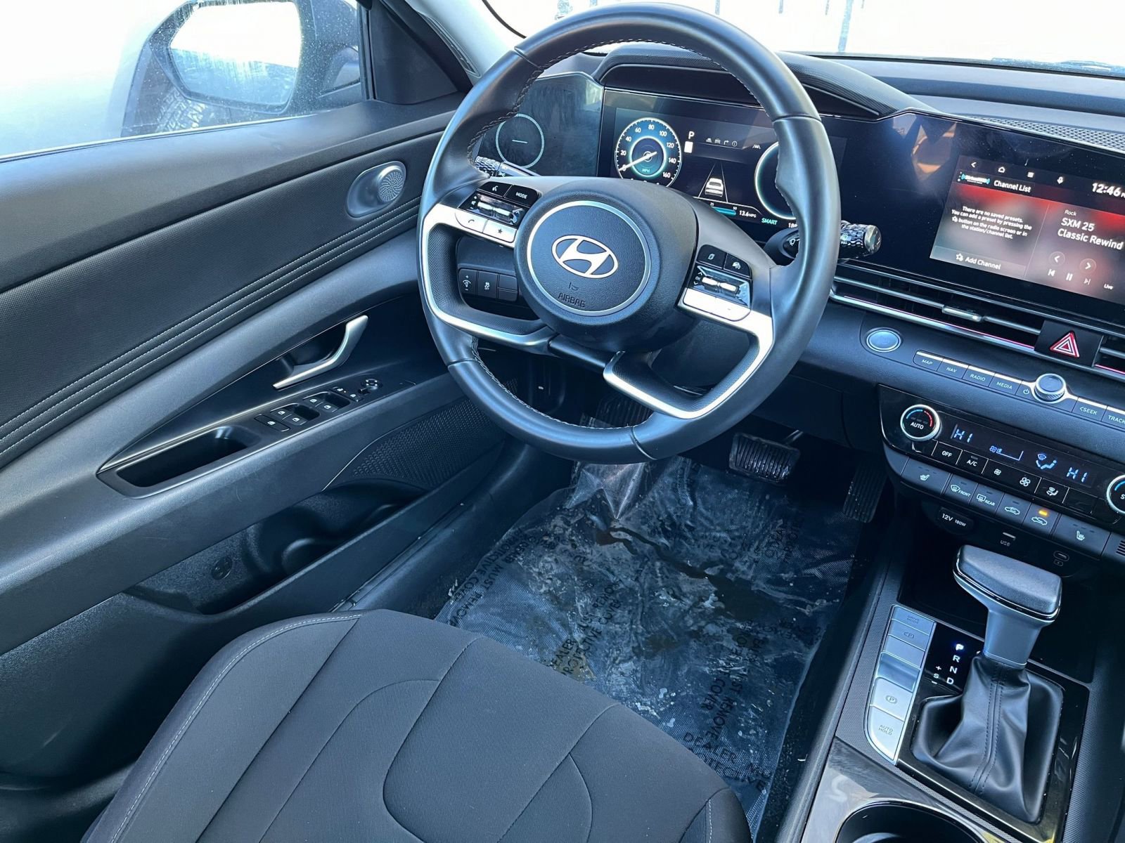 Thumbnail: 2025 Hyundai Elantra - 30