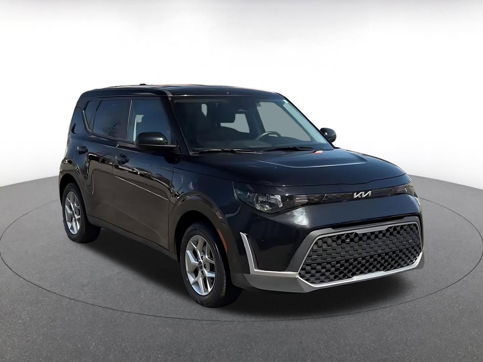 Thumbnail: 2025 Kia Soul - 3