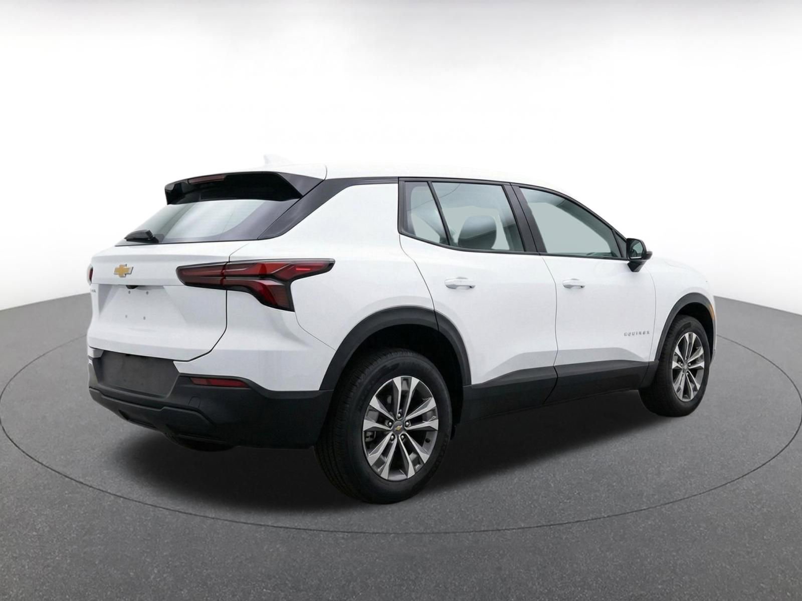 Thumbnail: 2025 Chevrolet Equinox - 9