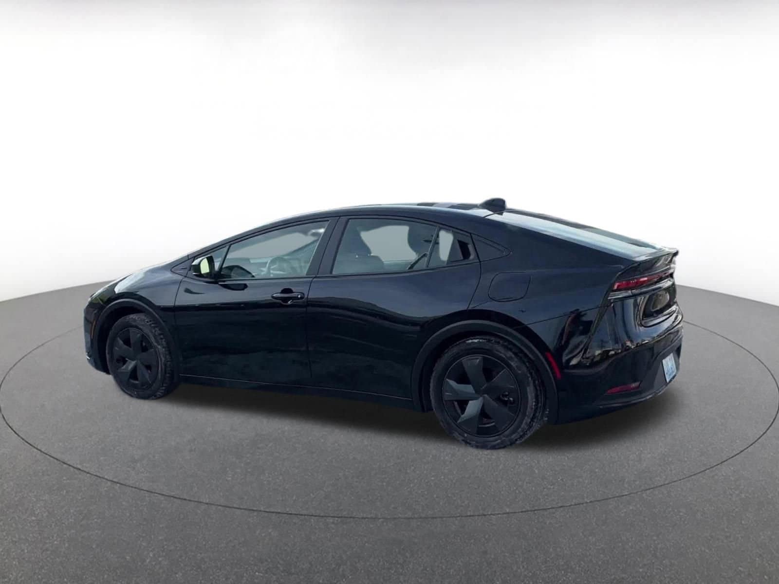 Thumbnail: 2025 Toyota Prius - 10