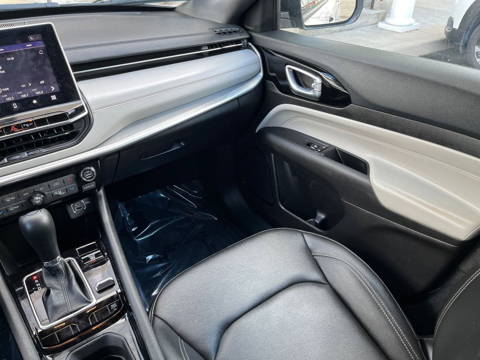 Thumbnail: 2025 Jeep Compass - 34