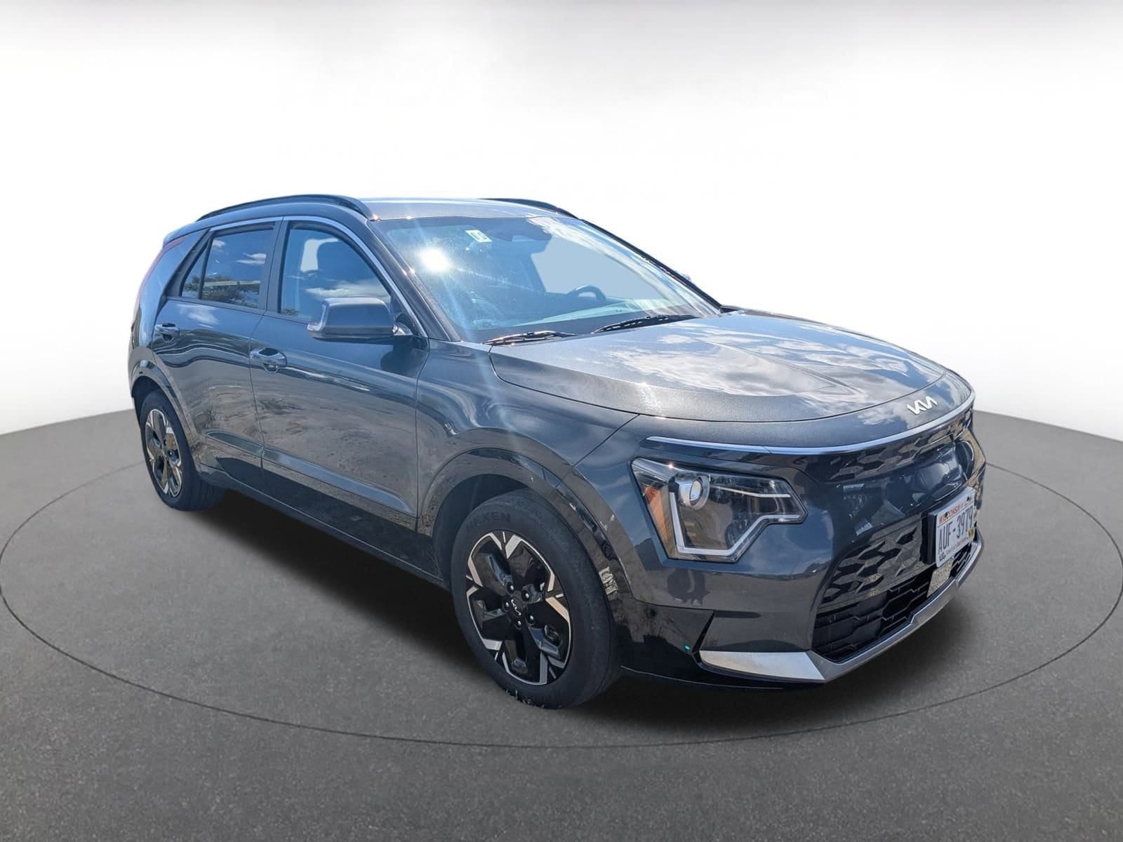 Thumbnail: 2023 Kia Niro - 1