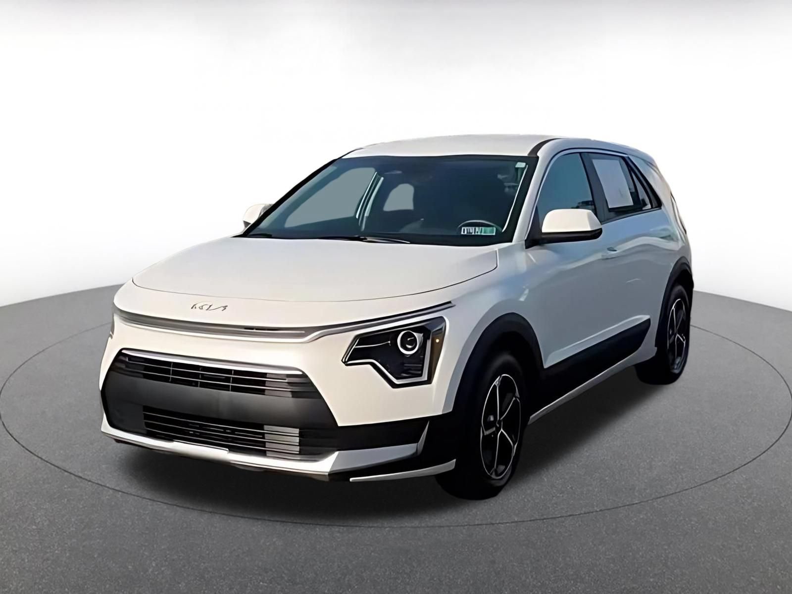 Thumbnail: 2026 Kia Niro - 7