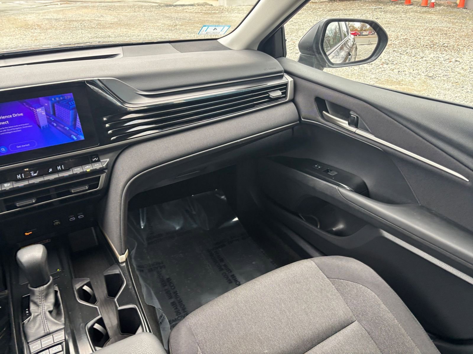 Thumbnail: 2025 Toyota Camry - 31