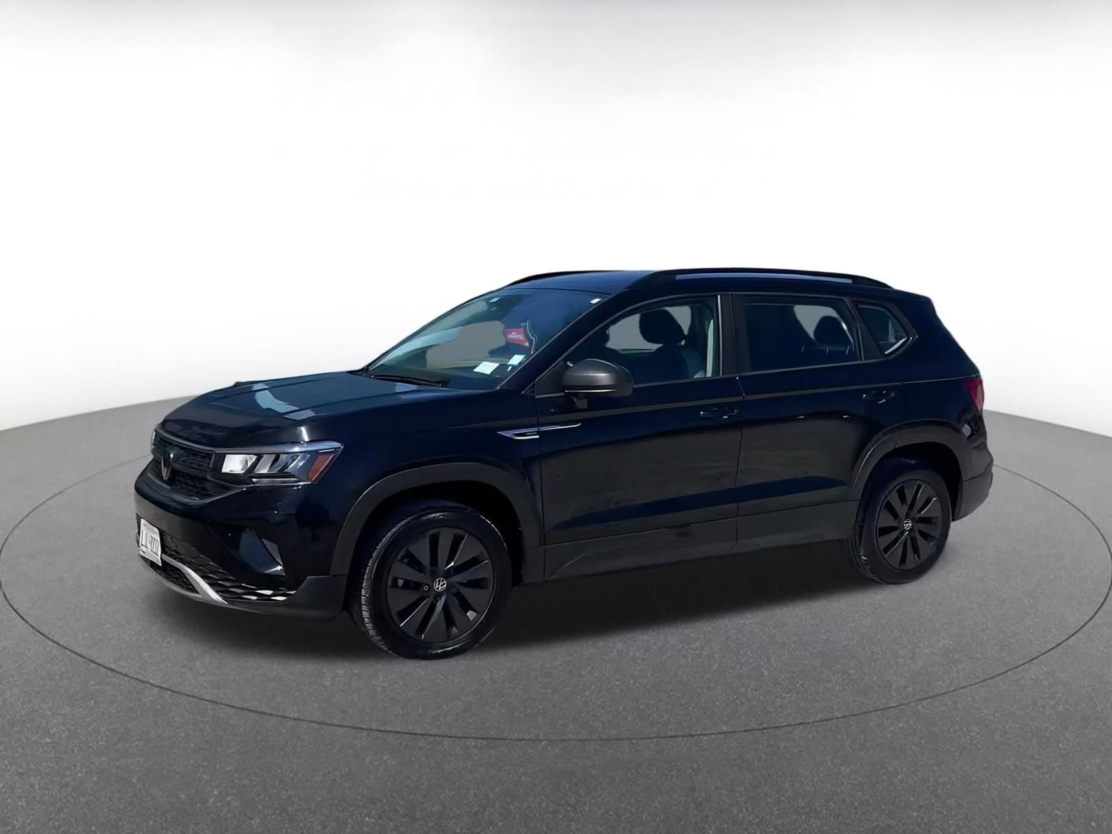 Thumbnail: 2024 Volkswagen Taos - 7